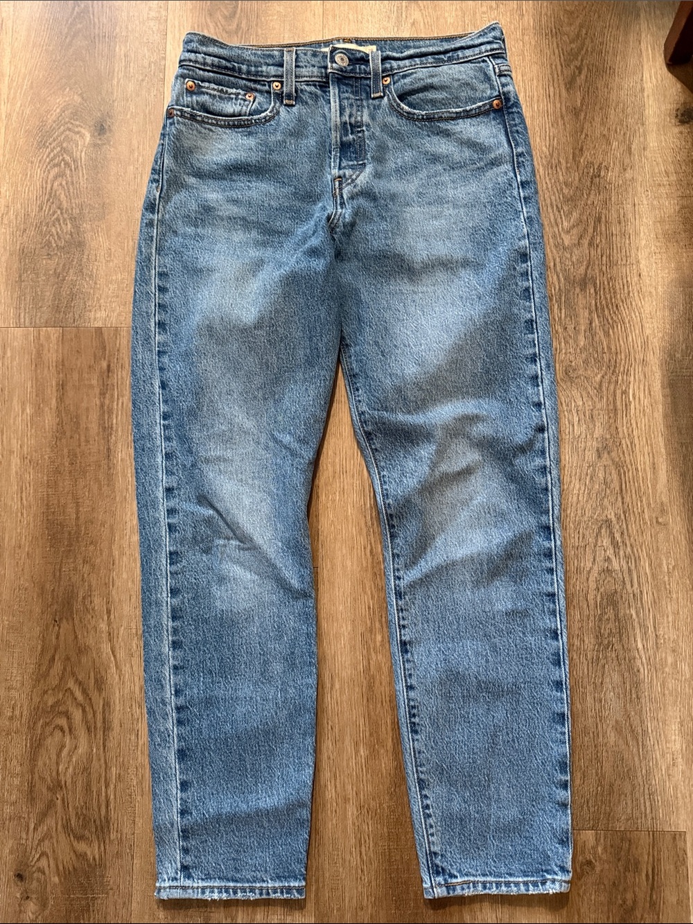 Levi's Wedgie Jeans Size 28